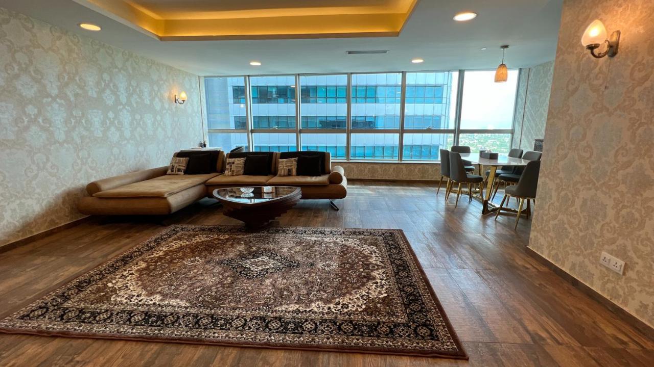 Centaurus Apartment City View Three Beds Исламабад Екстериор снимка