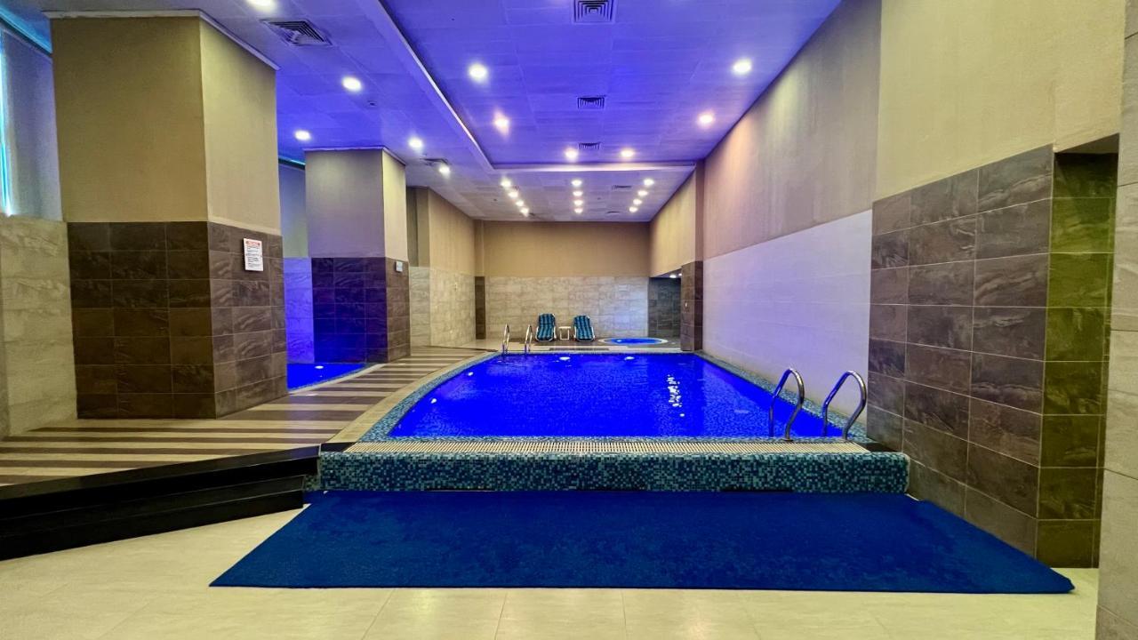 Centaurus Apartment City View Three Beds Исламабад Екстериор снимка