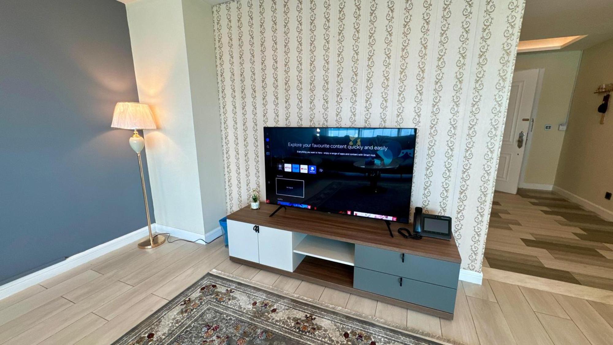 Centaurus Apartment City View Three Beds Исламабад Екстериор снимка